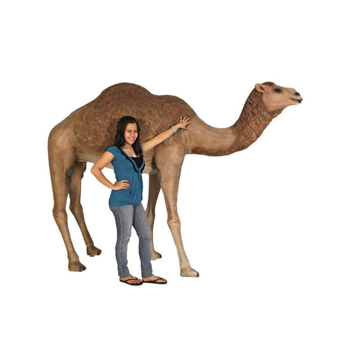 Design Toscano Grand-Scale Desert Camel Statue