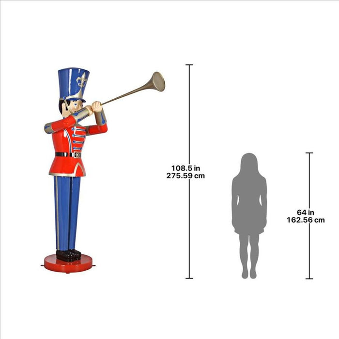 Design Toscano Trumpeting Soldier Statue: Giant