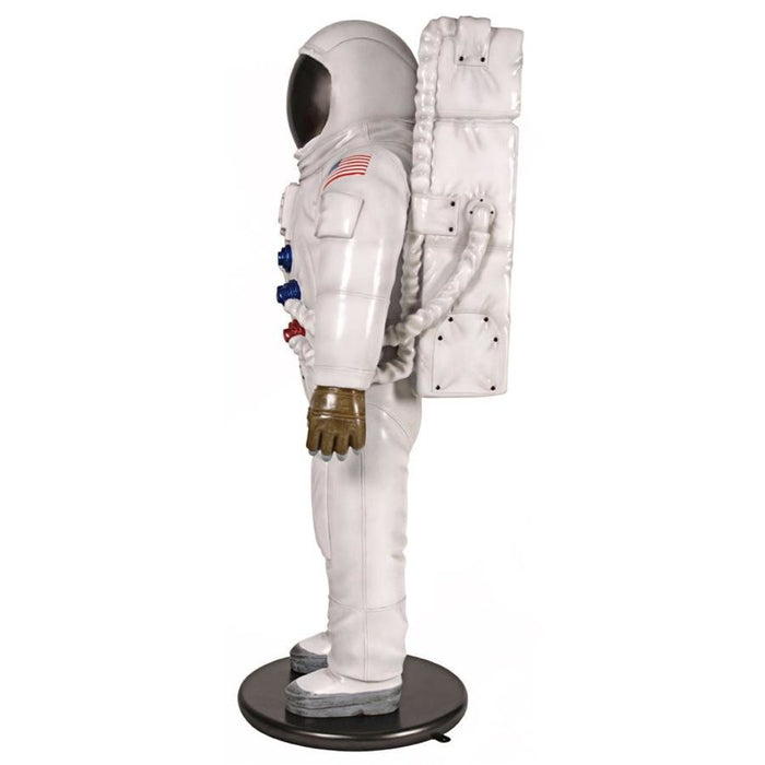 Design Toscano Man on the Moon Astronaut Statue