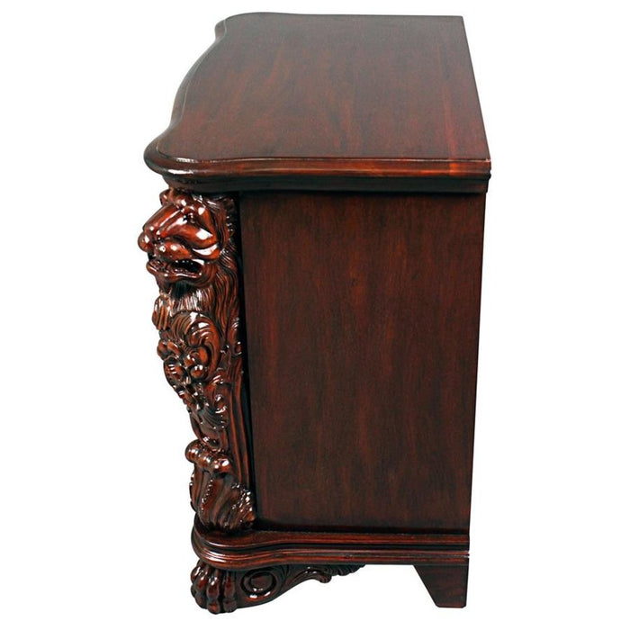 Design Toscano Lord Raffles Lion Occasional Table