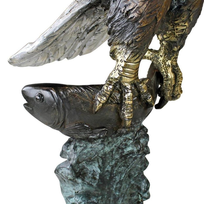 Design Toscano Majestic Eagle Cast Bronze Garden Statue
