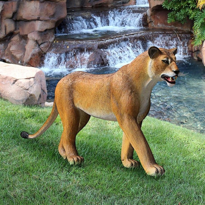 Design Toscano The Grande-Scale Wildlife Animal Collection: Lioness on the Prowl Statue