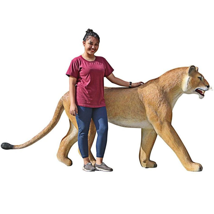 Design Toscano The Grande-Scale Wildlife Animal Collection: Lioness on the Prowl Statue