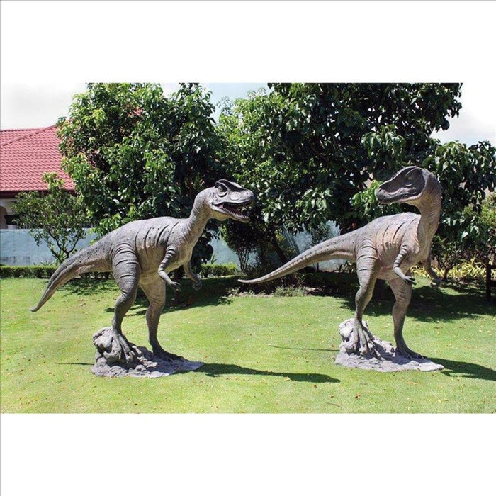 Design Toscano Jurassic-Sized Allosaurus Dinosaur Statue