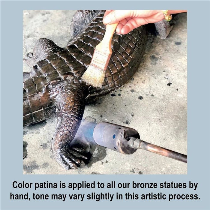 Design Toscano Gator on the Prowl: Spitting Bronze Alligator Garden Statue
